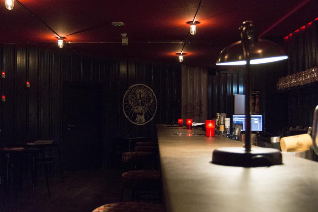 Gspusi Bar Hostel Мюнхен Экстерьер фото