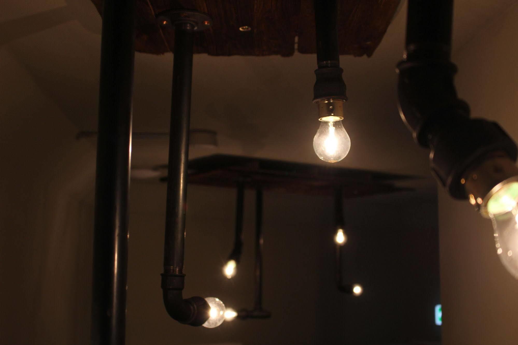Gspusi Bar Hostel Мюнхен Экстерьер фото