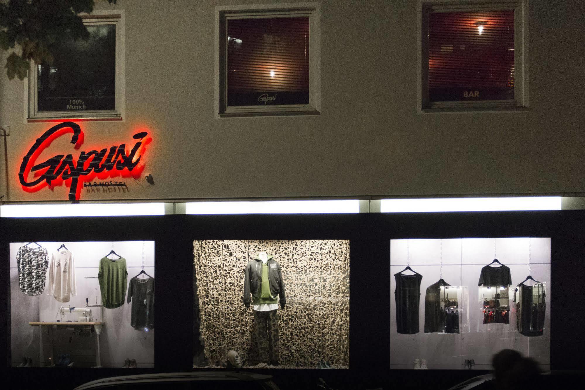Gspusi Bar Hostel Мюнхен Экстерьер фото